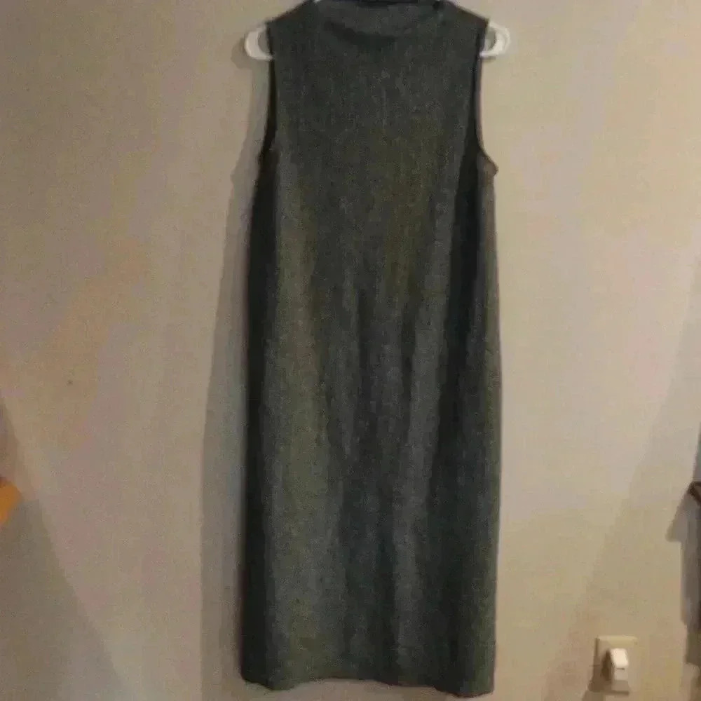 Zara women's green sleeveless sweater maxi dress size small